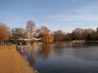/album/hyde-park/hyde-park-01-jpg/