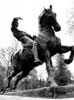 /album/hyde-park/hyde-park-07-jpg/
